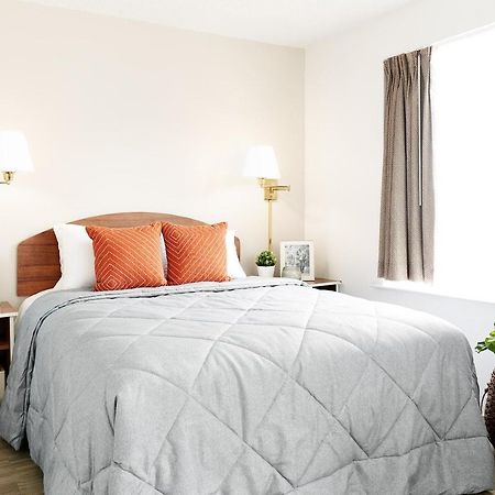Intown Suites Extended Stay Richmond Va - מידלות'יאן מראה חיצוני תמונה